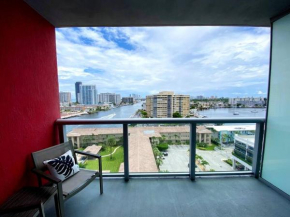 Miami Beach studio 2B/1B